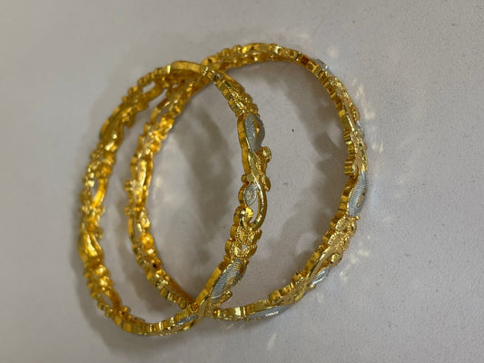 Golden Elegance on Your Wrist! (1 Pair)
