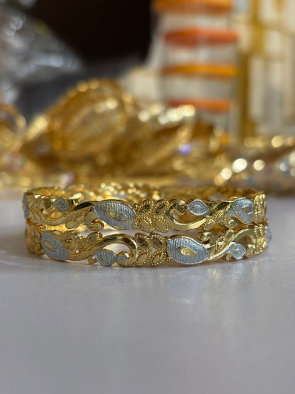 Golden Elegance on Your Wrist! (1 Pair)
